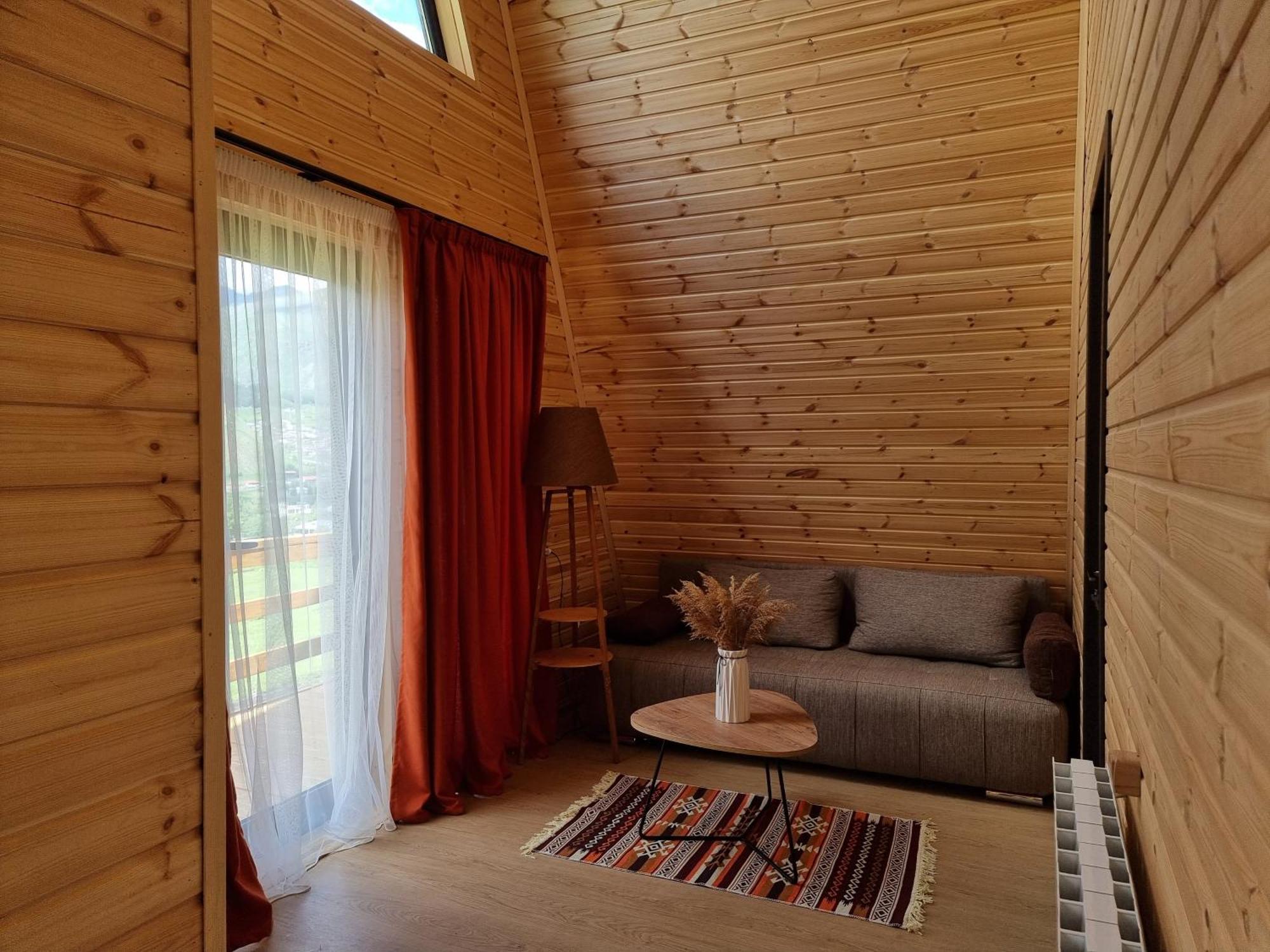 Apartamento Memory Hut_Kazbegi Exterior foto